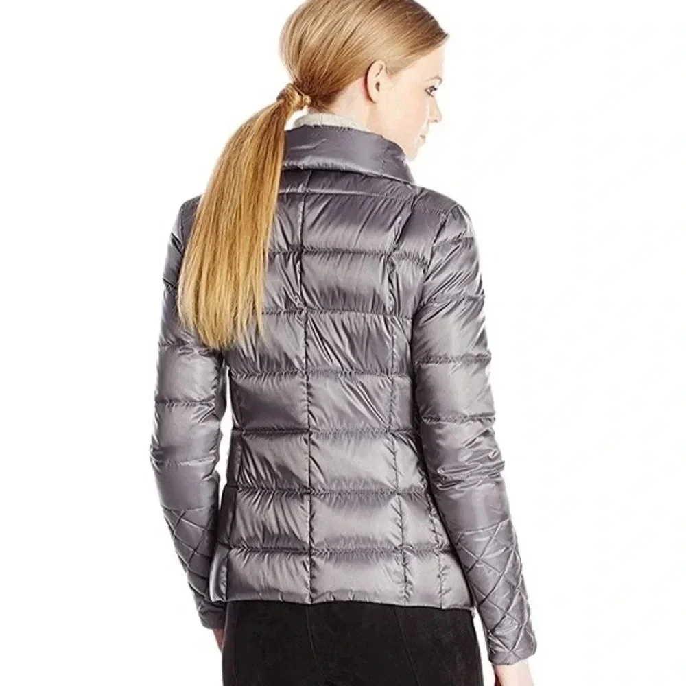 Bcbgmaxazria Lilly Short Packable Down Puffer Coa… - image 2
